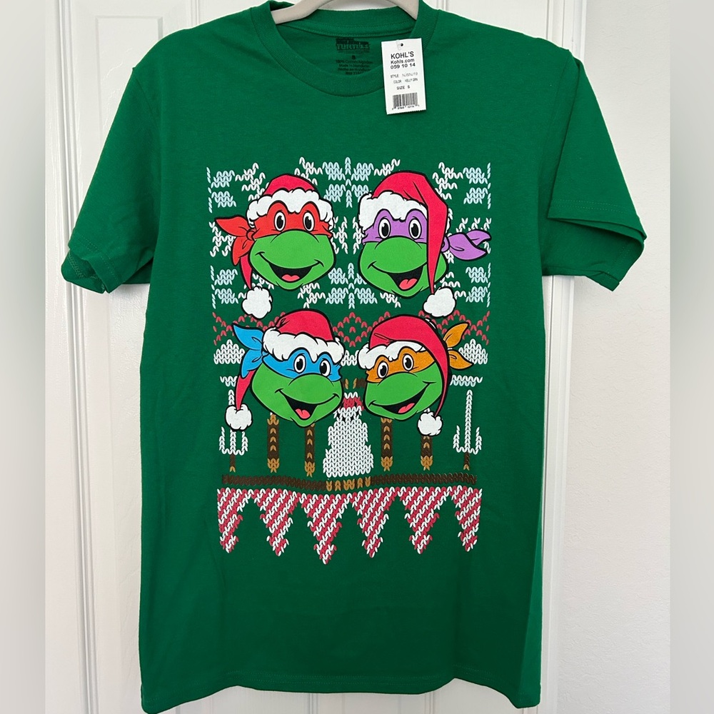 NWT TMNT Holiday Tee Men’s Sz Small